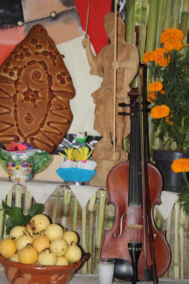 Tocaba_violín